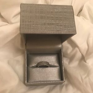 Zale 1/4 diamond ring 10k